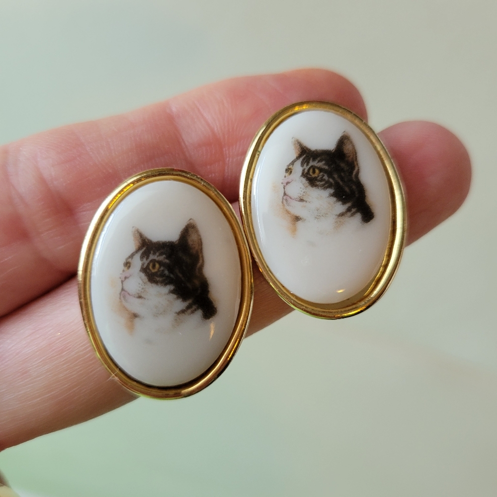Cute Cat Earrings ~ Crafts ~ Assemblage ~ Repurpose ~ Pierced - No Backs - Picture 2 of 16